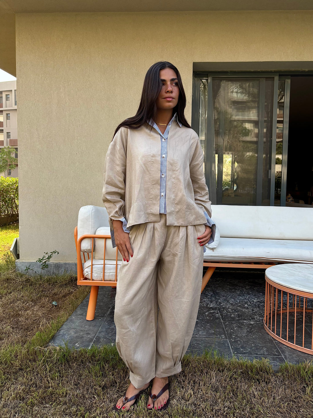Barrel Pleat Pants - Beige