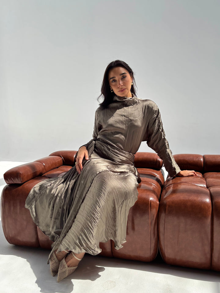 The Glimmer Set - Light Olive