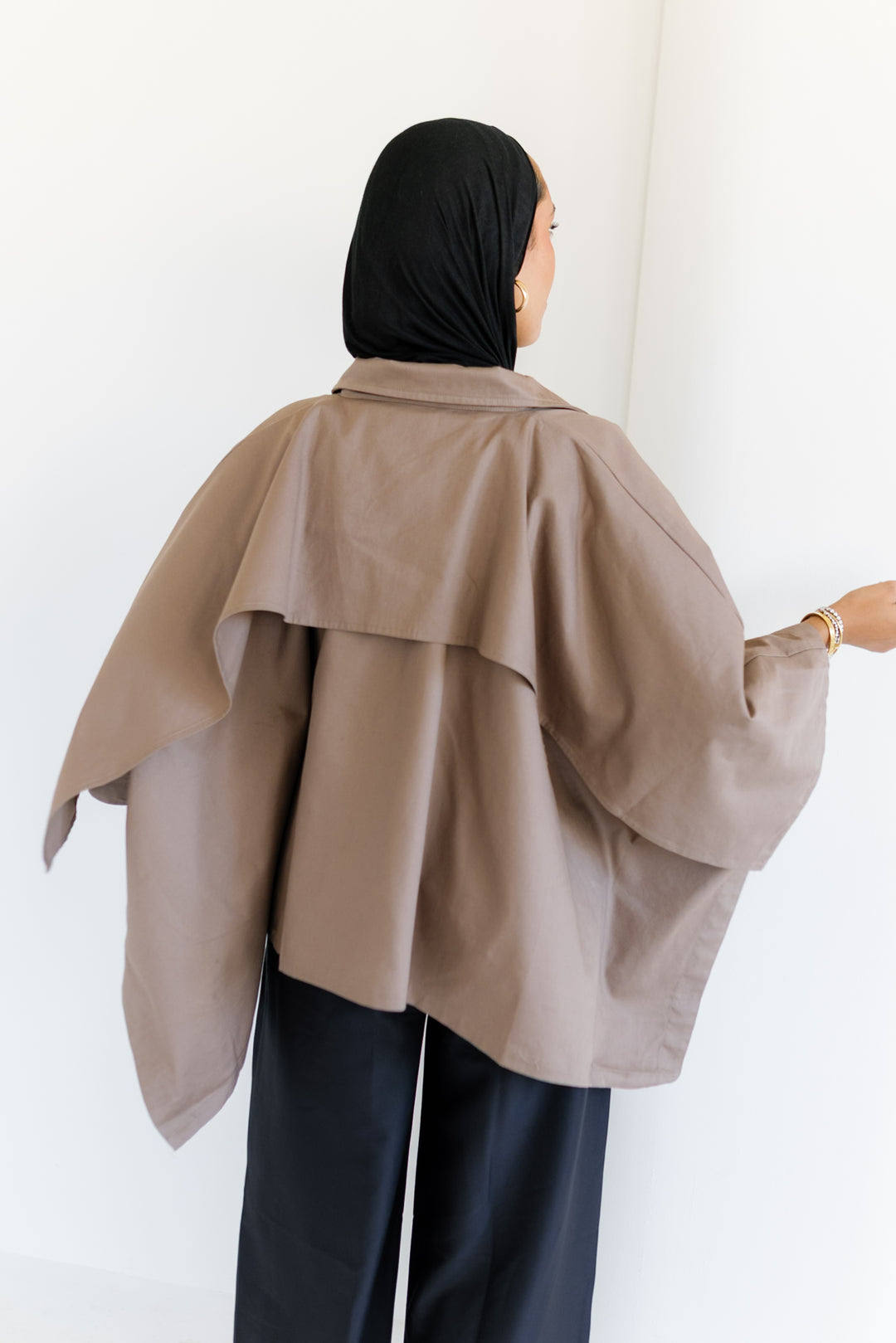 Cape Cropped Trench - Light Brown