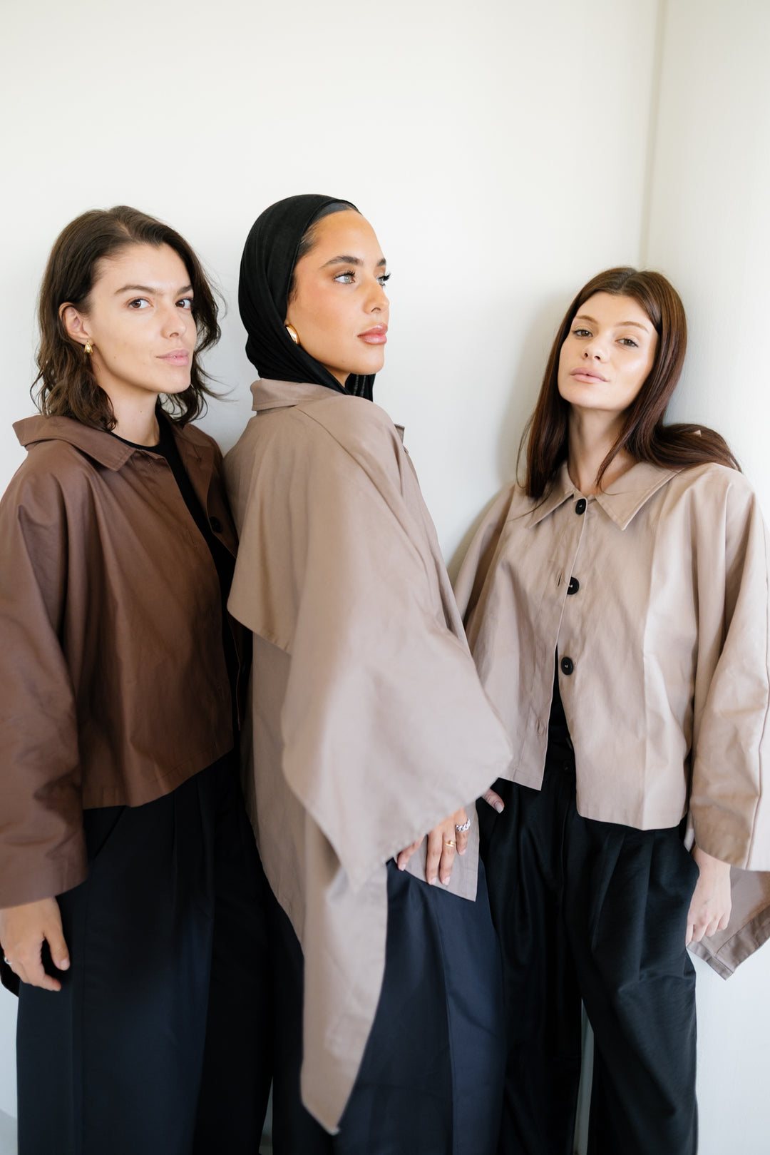 Cape Cropped Trench - Nude Beige