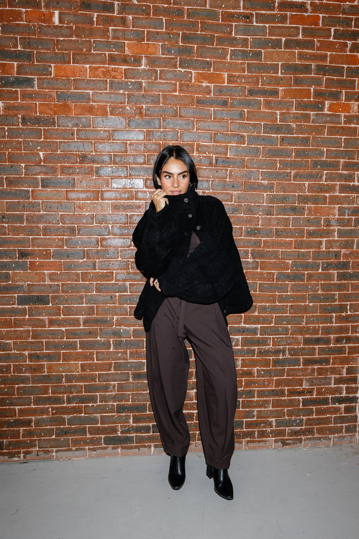 Sided Collar Jacket - Black