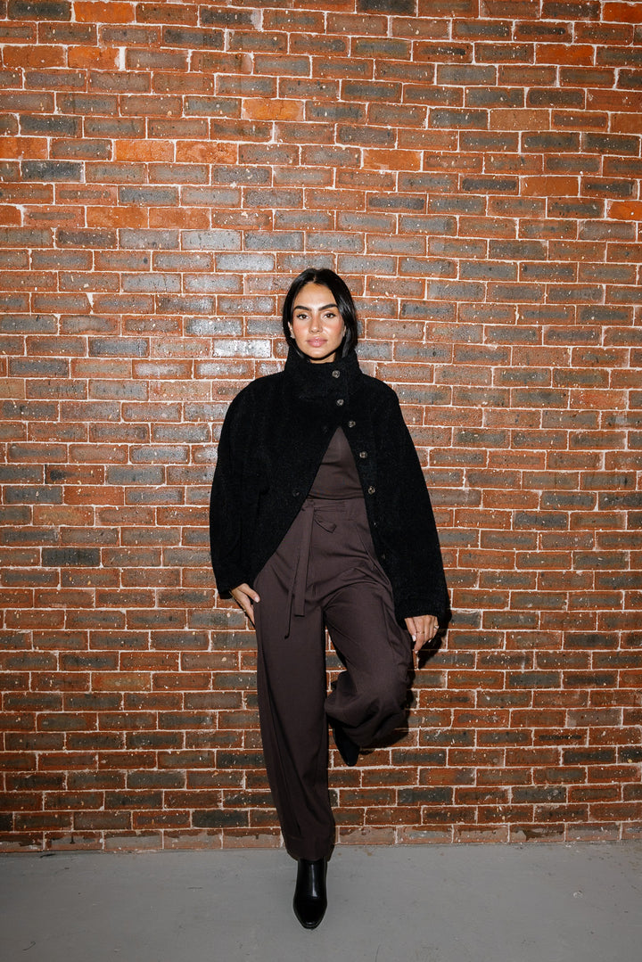 Sided Collar Jacket - Black