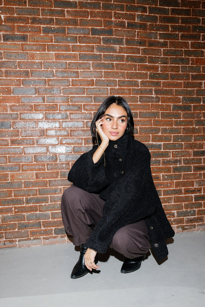 Sided Collar Jacket - Black