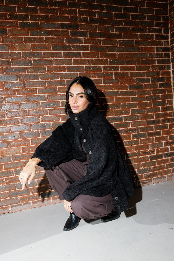 Sided Collar Jacket - Black