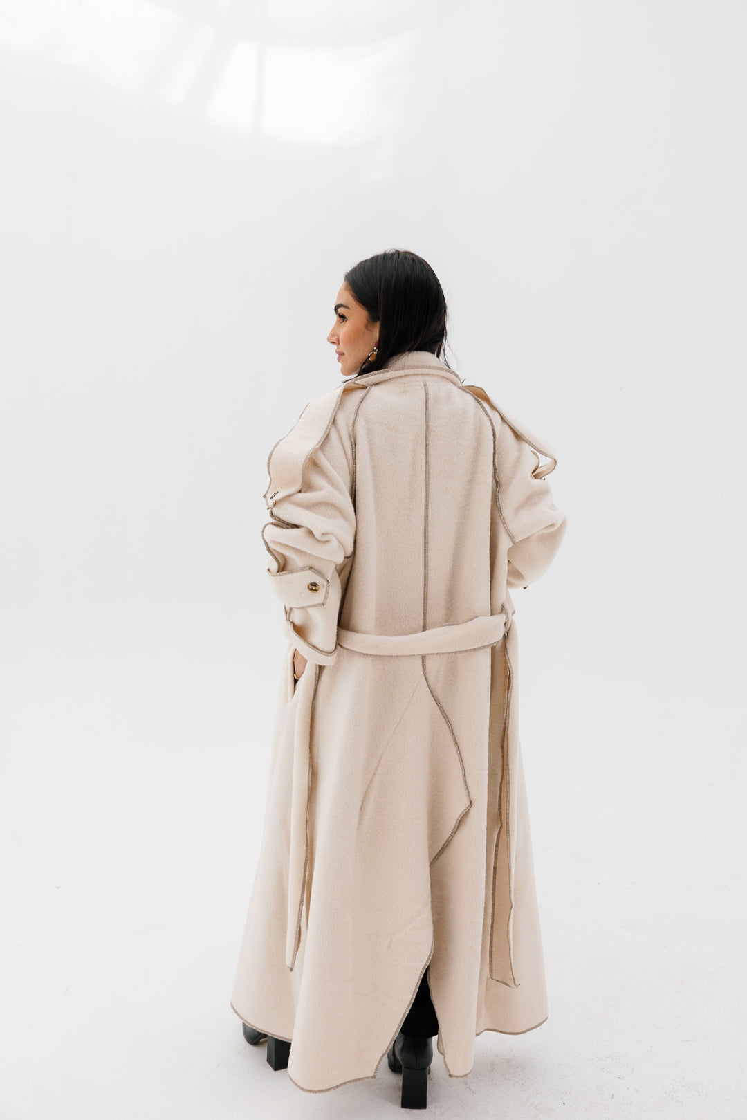 Stitched Wool Coat - Creme