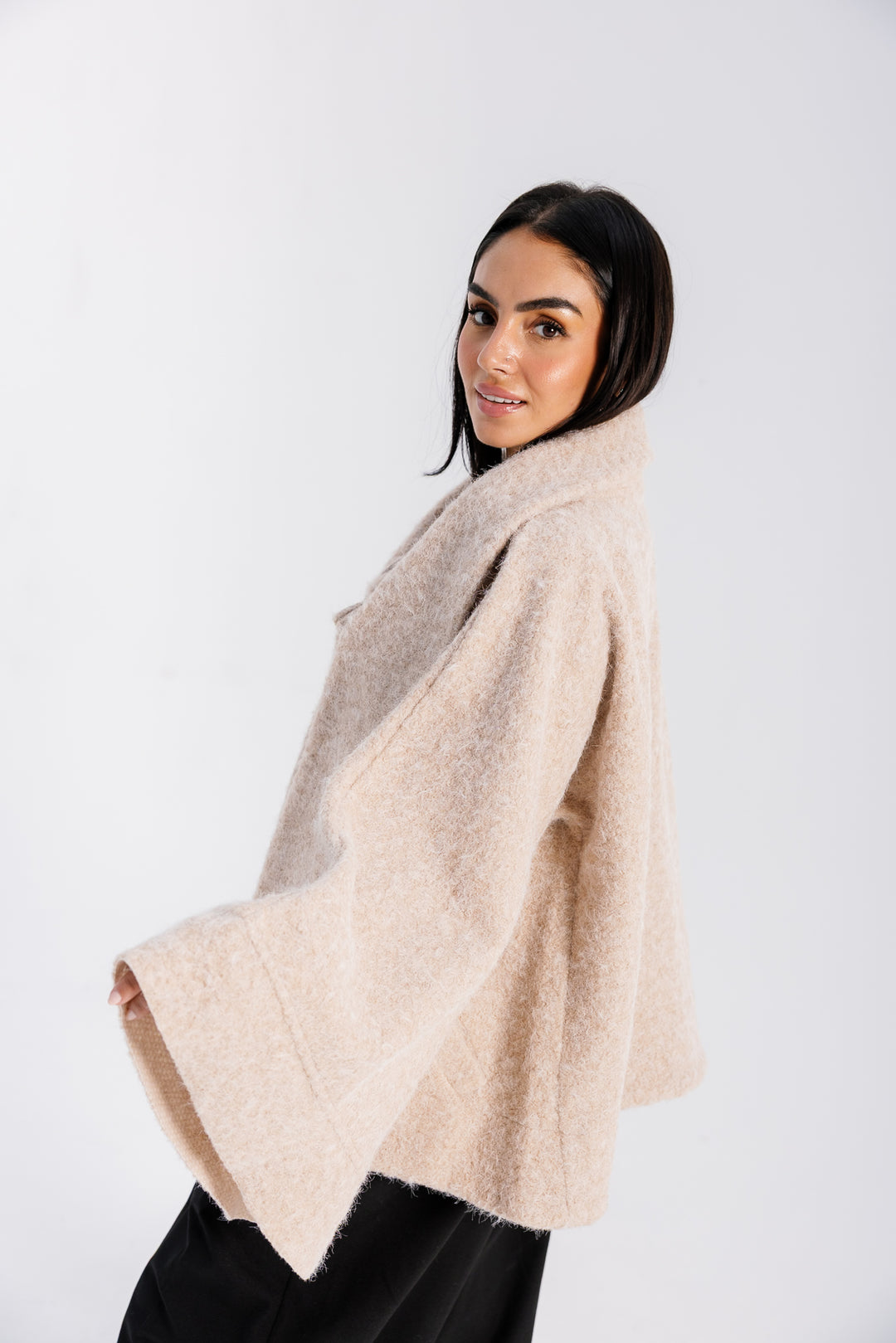 Dropped Collar Jacket - Creme