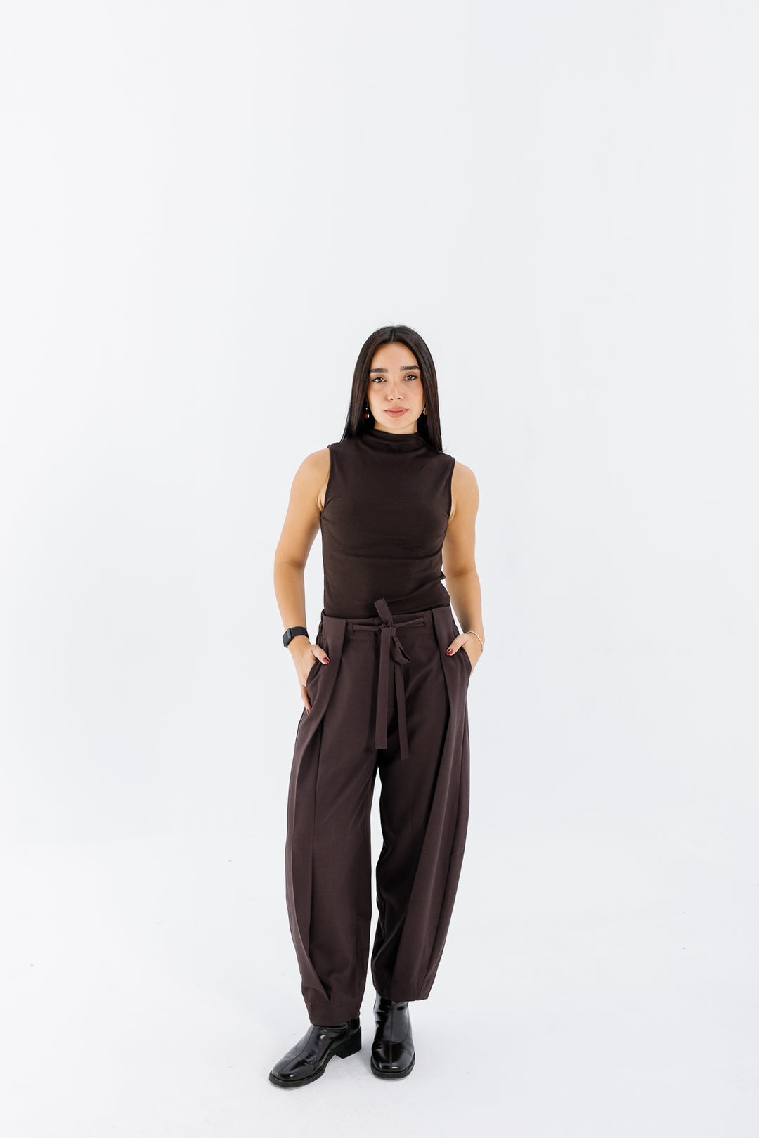 Wool Barrel Cut Pants - Brown