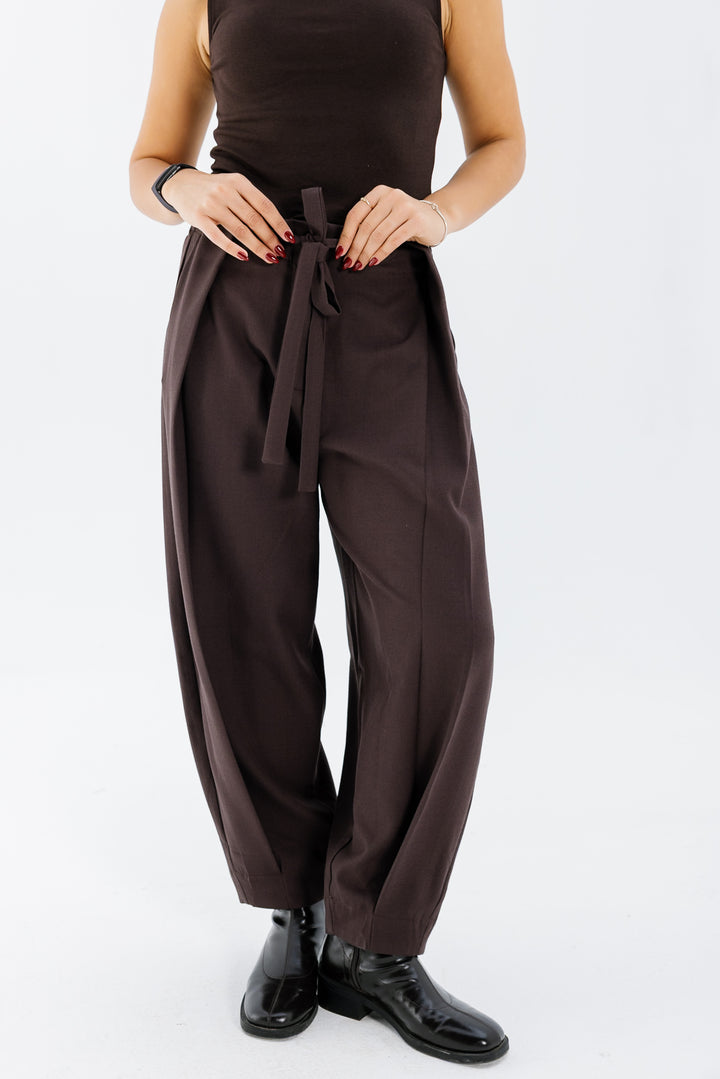 Wool Barrel Cut Pants - Brown