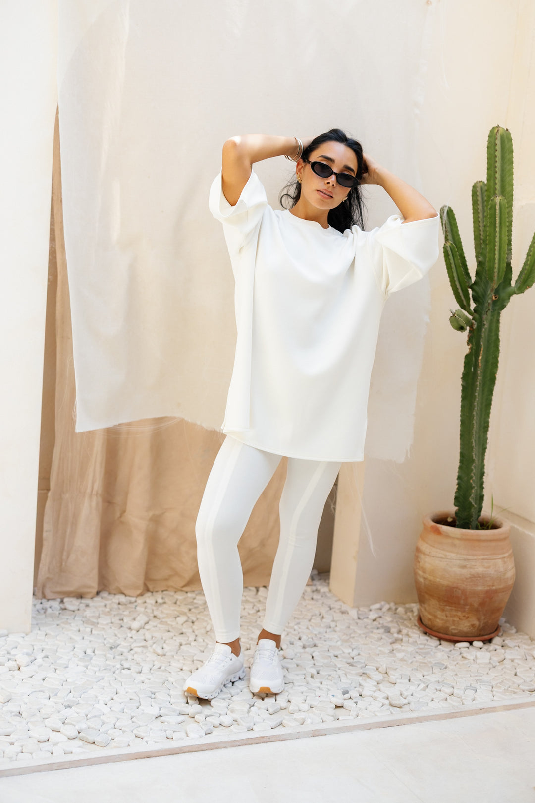 Ease Out Leggings - White
