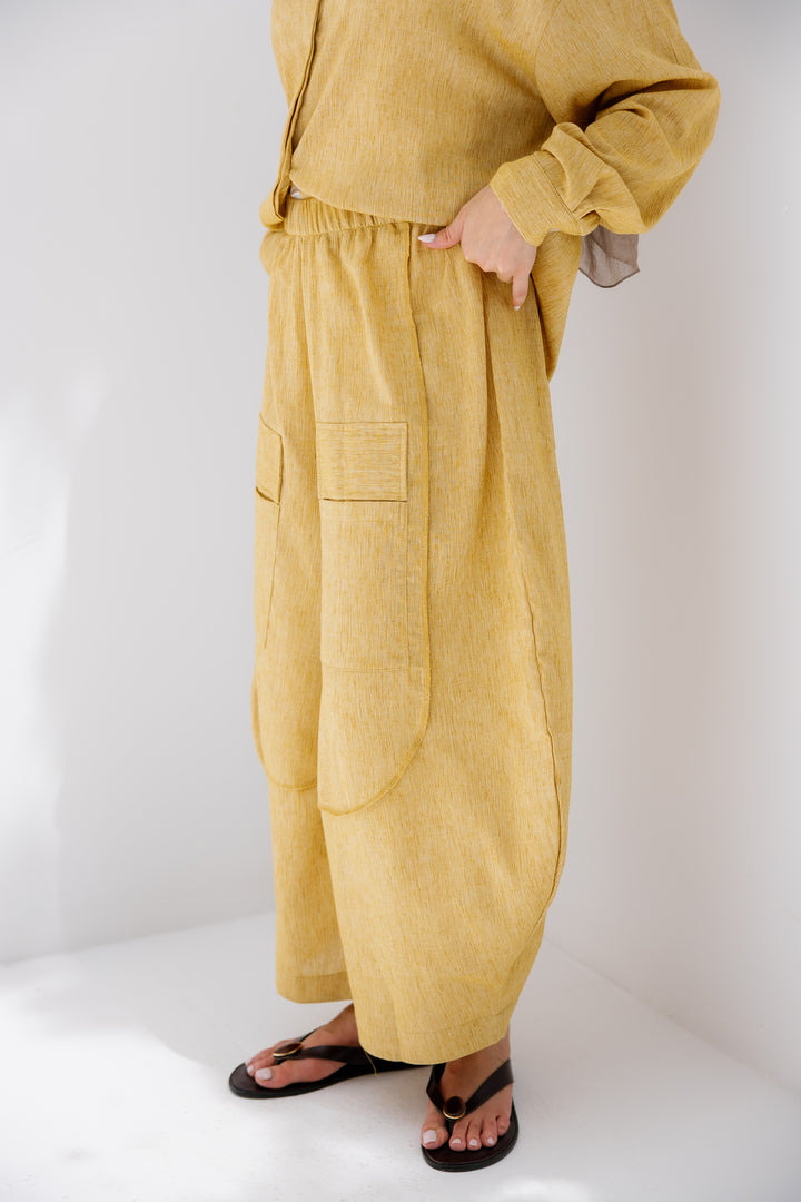 Breeze Balloon Linen Pants - Mustard
