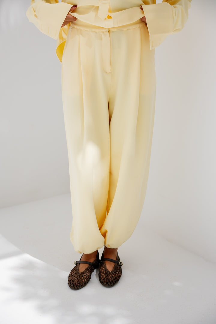 Sunlit Set - Butter Yellow
