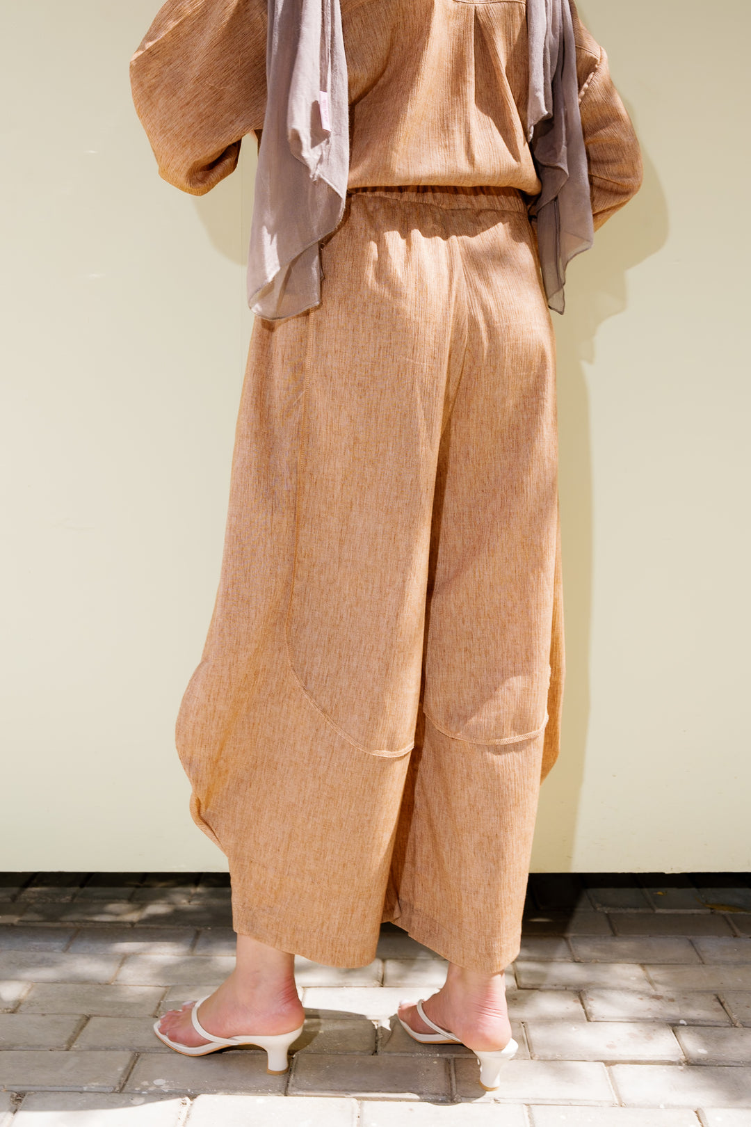 Breeze Balloon Linen Pants - Camel