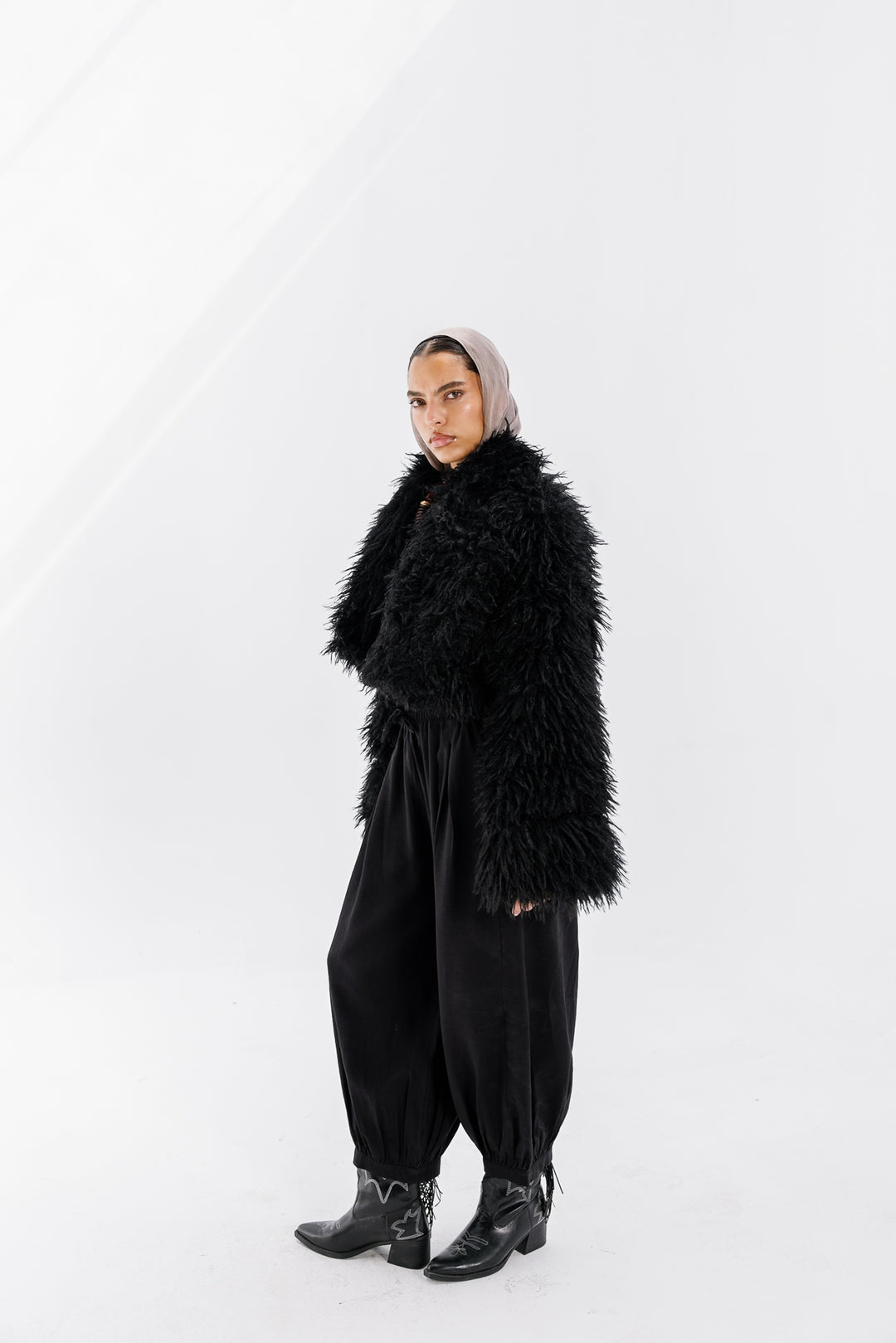 Bold Fur Jacket - Black (Premium Edition)