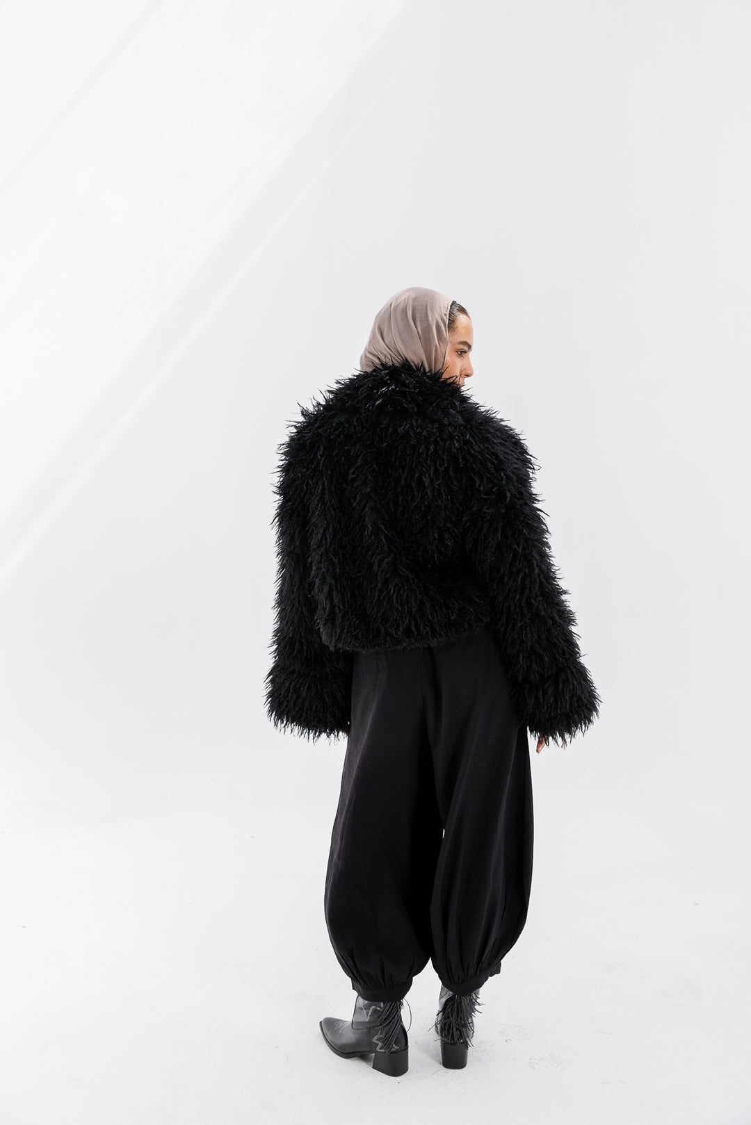 Bold Fur Jacket - Black (Premium Edition)