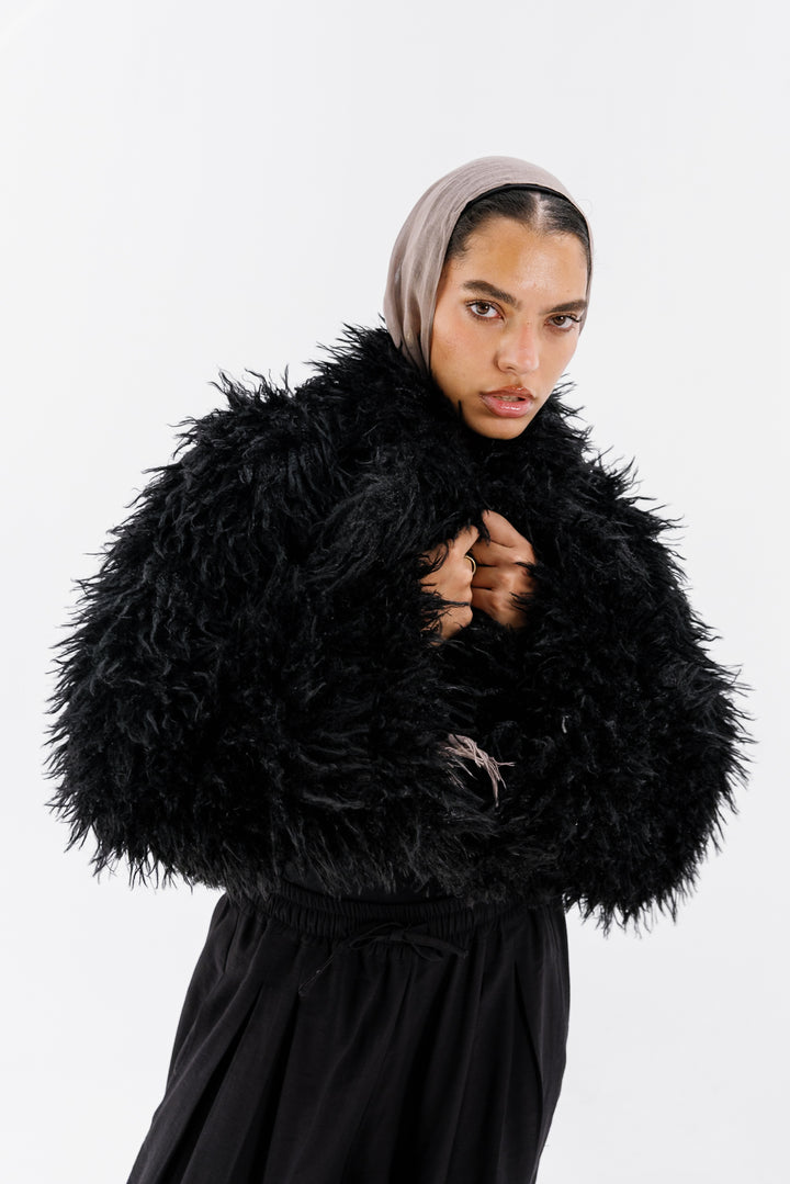 Bold Fur Jacket - Black (Premium Edition)