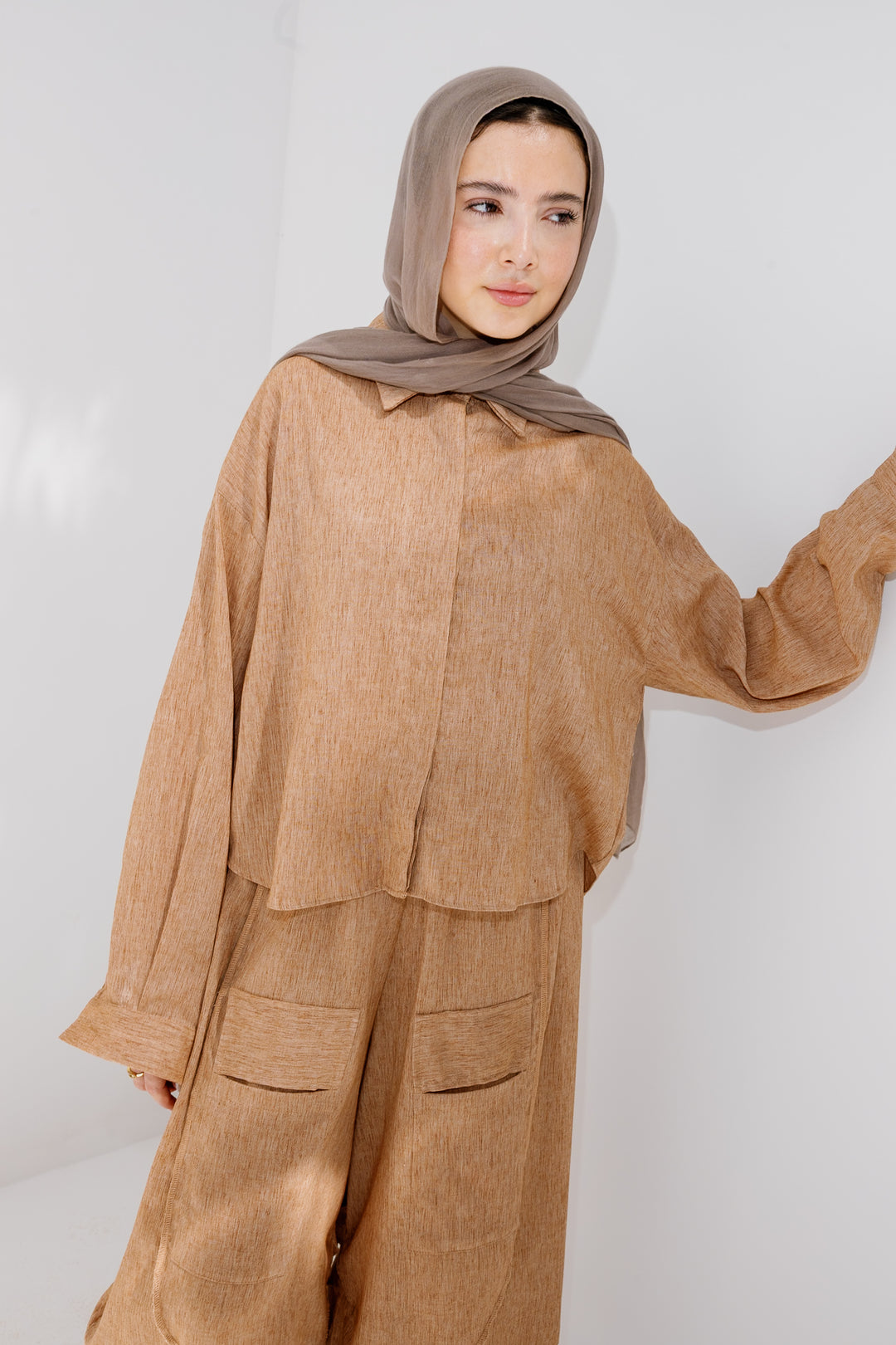 Breeze Linen Shirt - Camel
