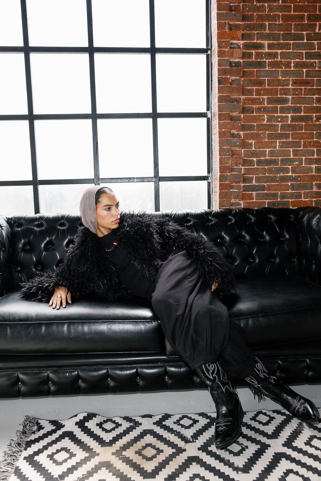 Bold Fur Jacket - Black (Premium Edition)