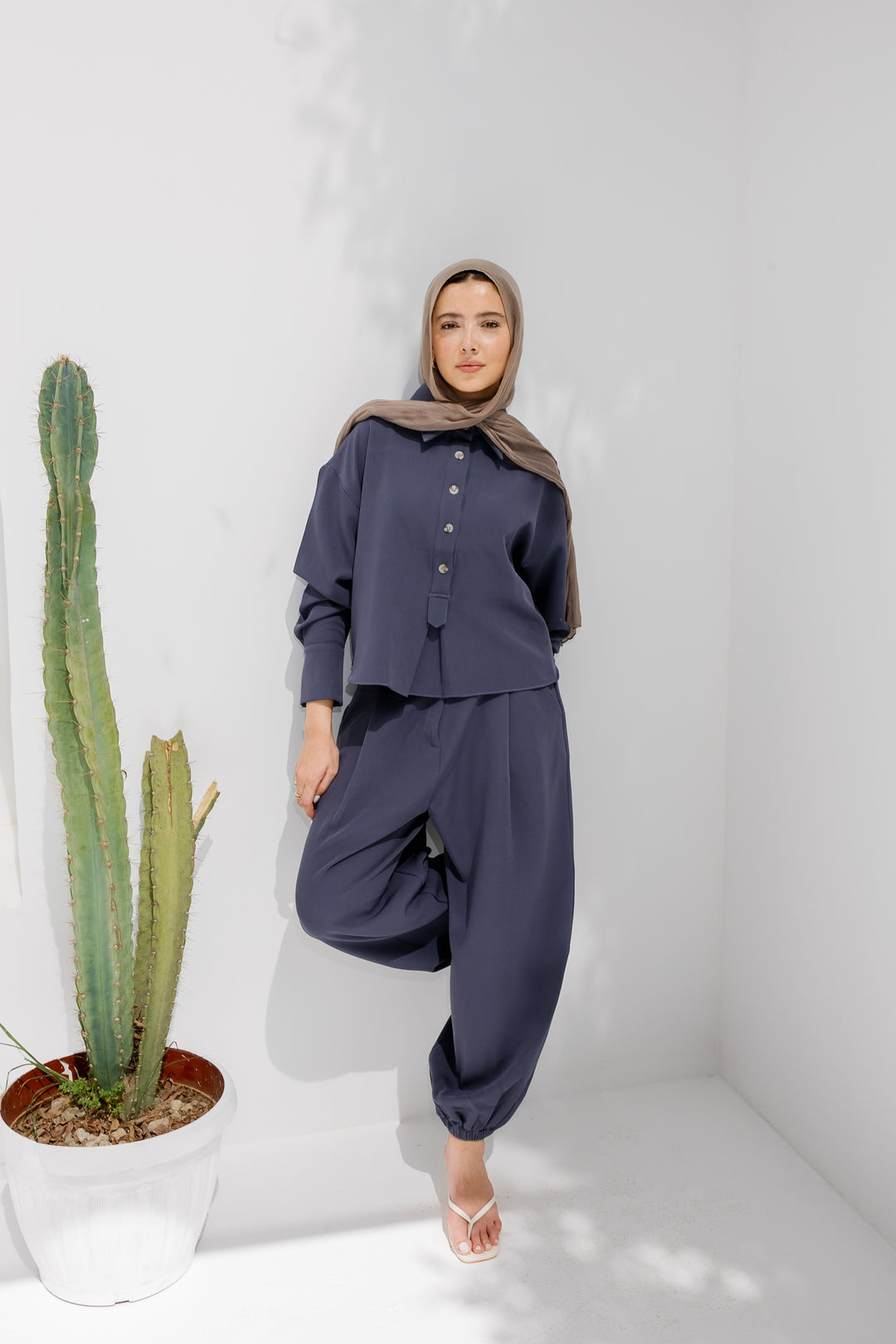 Sunlit Set - Navy