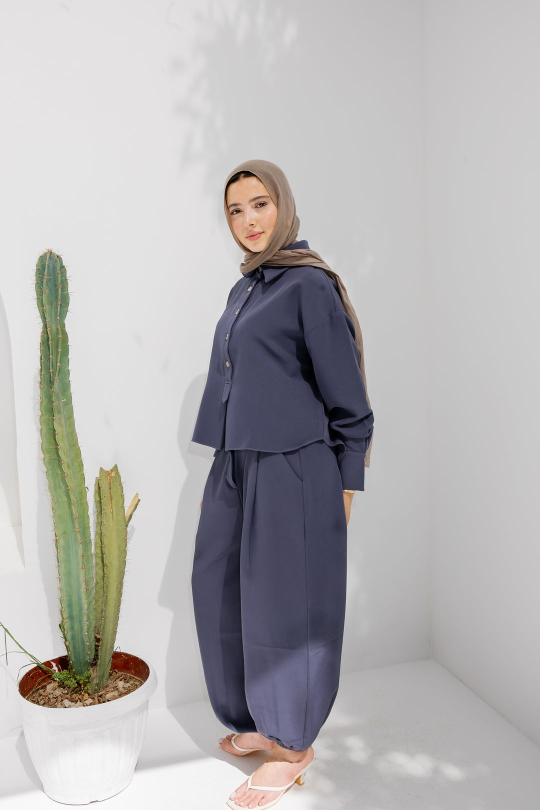 Sunlit Set - Navy