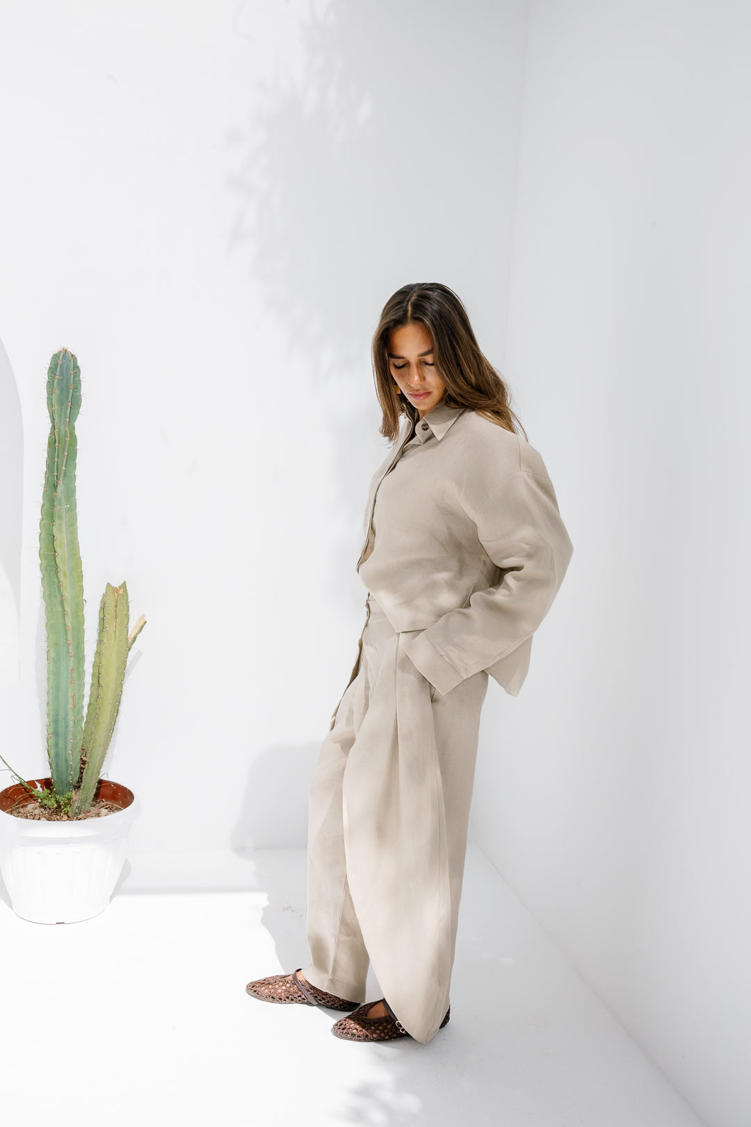 Double Buttoned Linen Pants - Beige