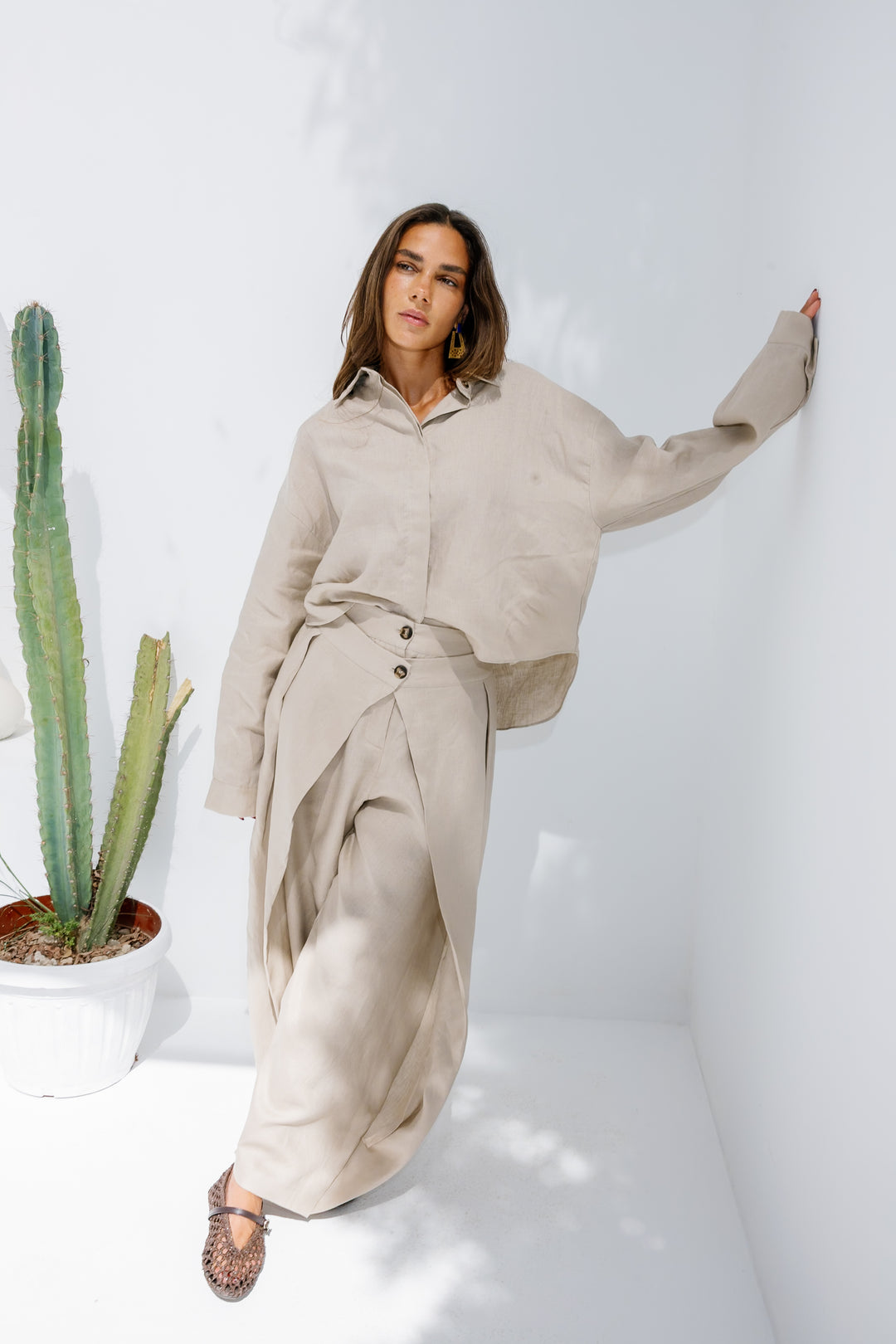Essential Linen Shirt - Beige