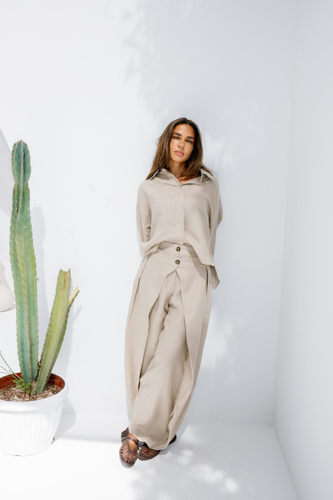 Essential Linen Shirt - Beige