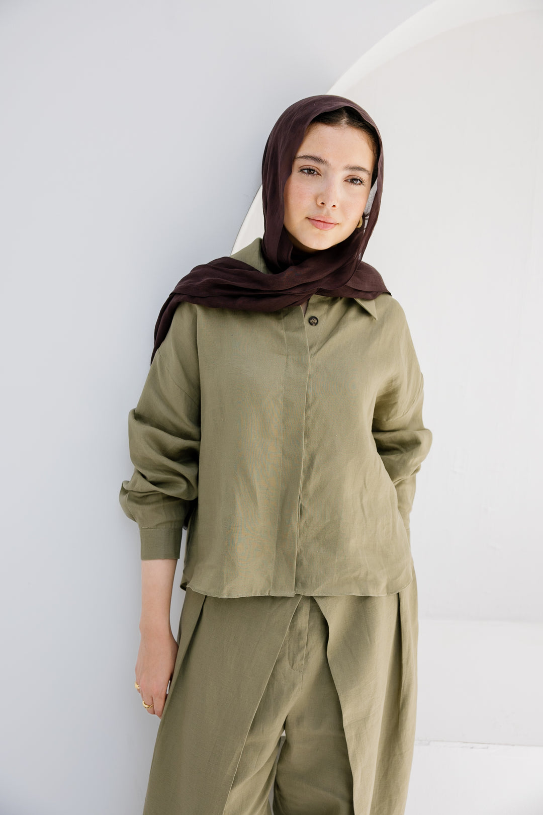 Essential Linen Shirt - Olive