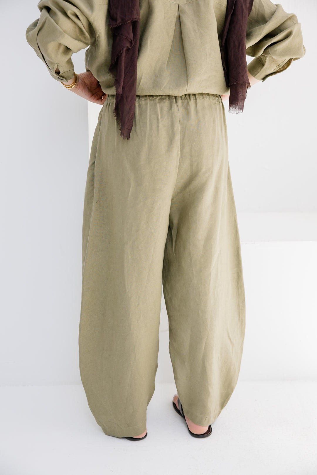 Double Buttoned Linen Pants - Olive