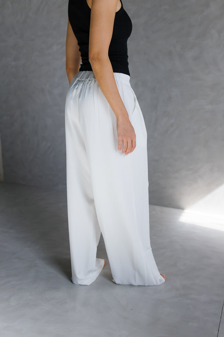 Glide Pants - White