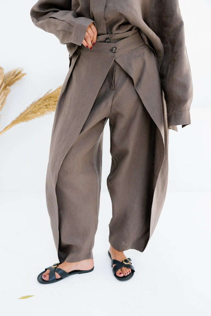 Double Buttoned Linen Pants - Brown