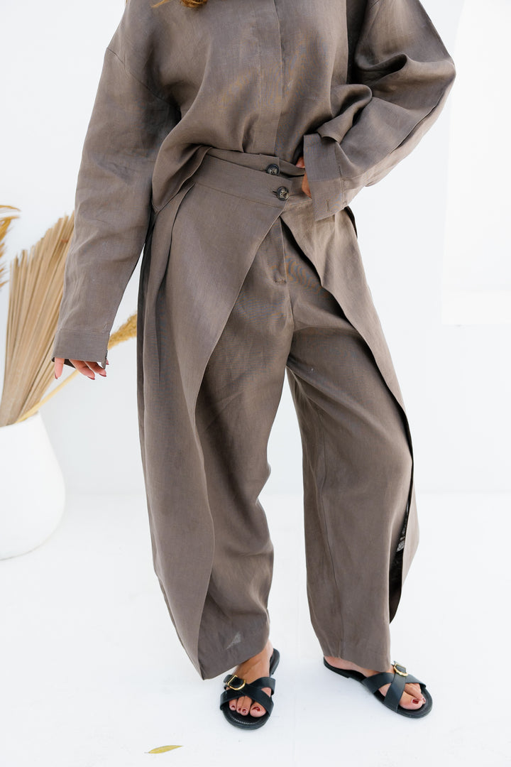 Double Buttoned Linen Pants - Brown