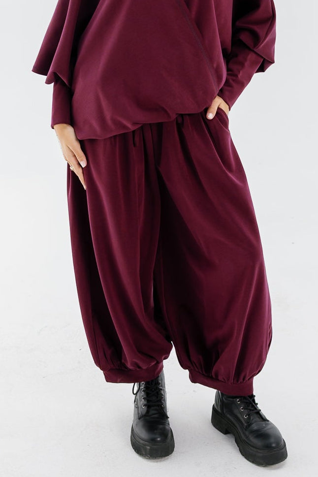 Gather Pants - Burgundy