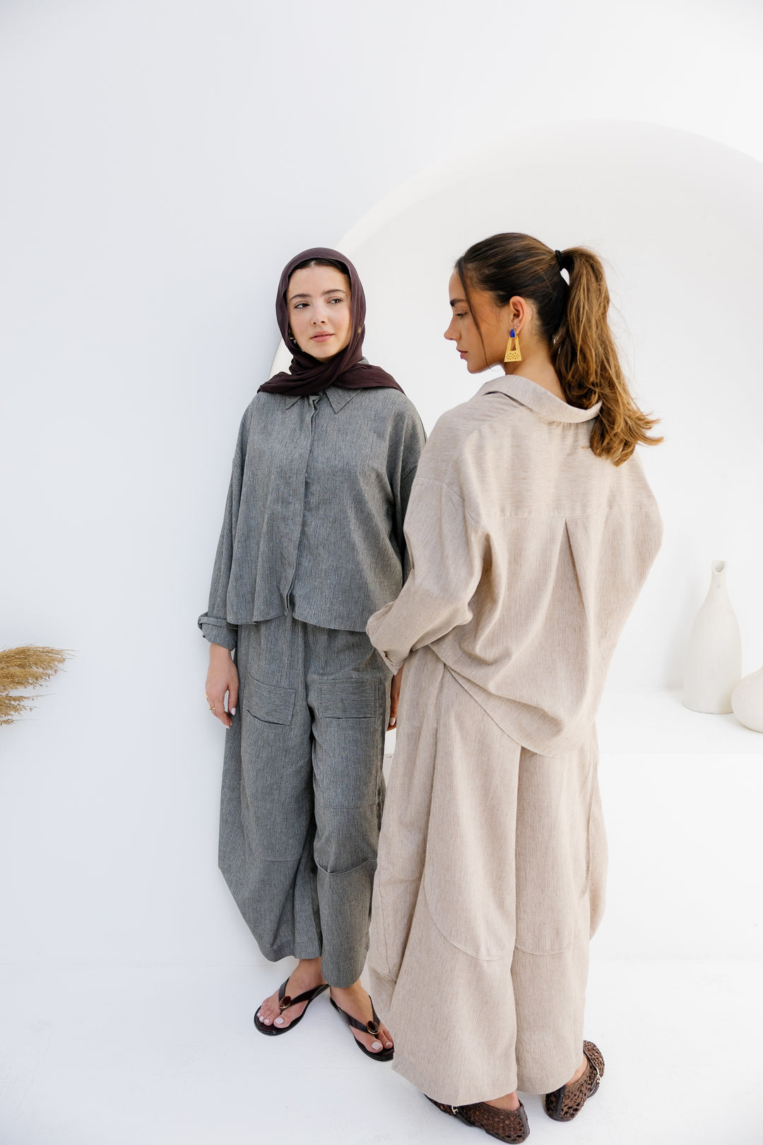 Breeze Balloon Linen Pants - Grey
