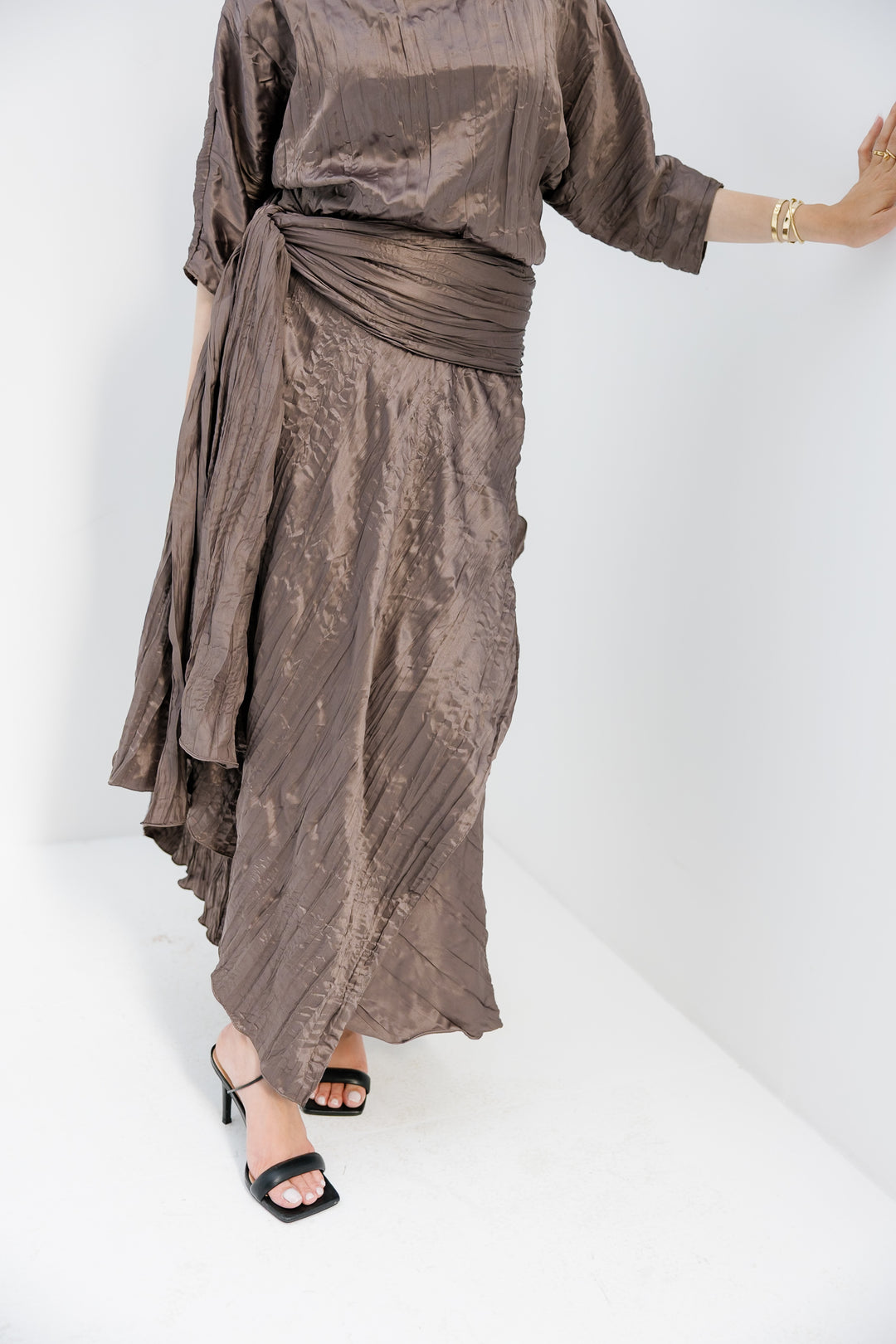 Satin Set - Brown (7-10 DAYS PRE-ORDER)