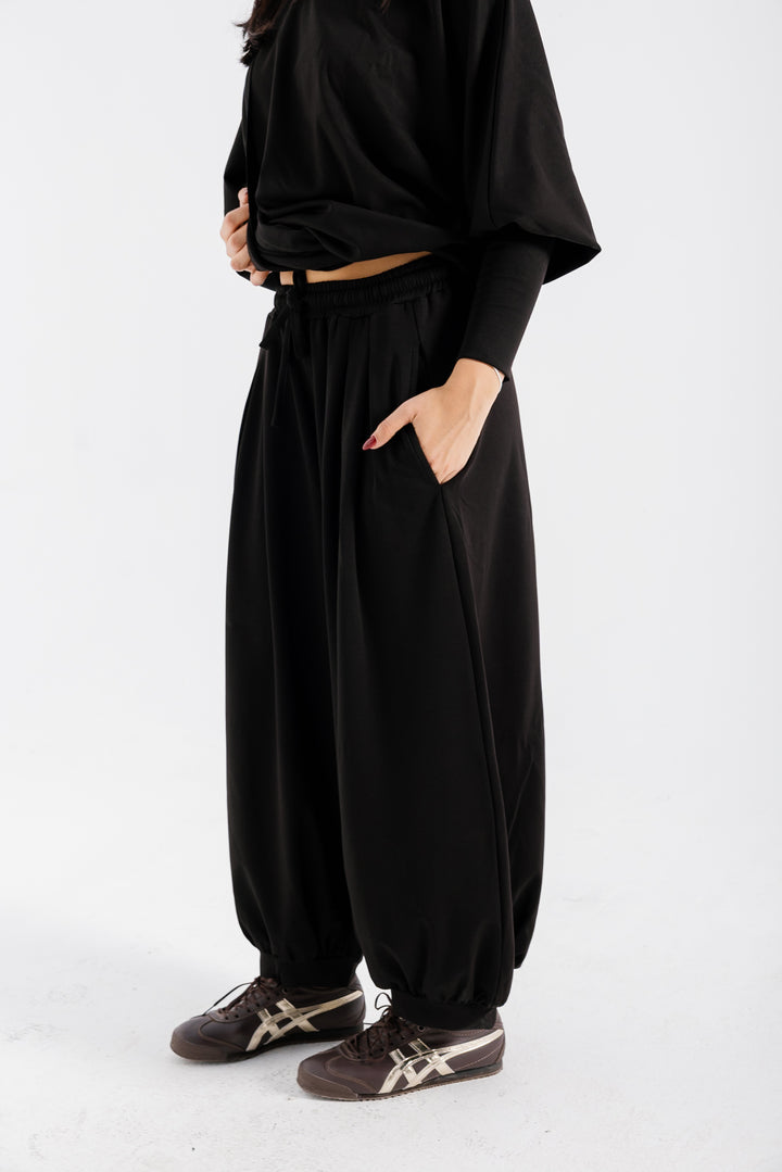 Gather Pants - Black