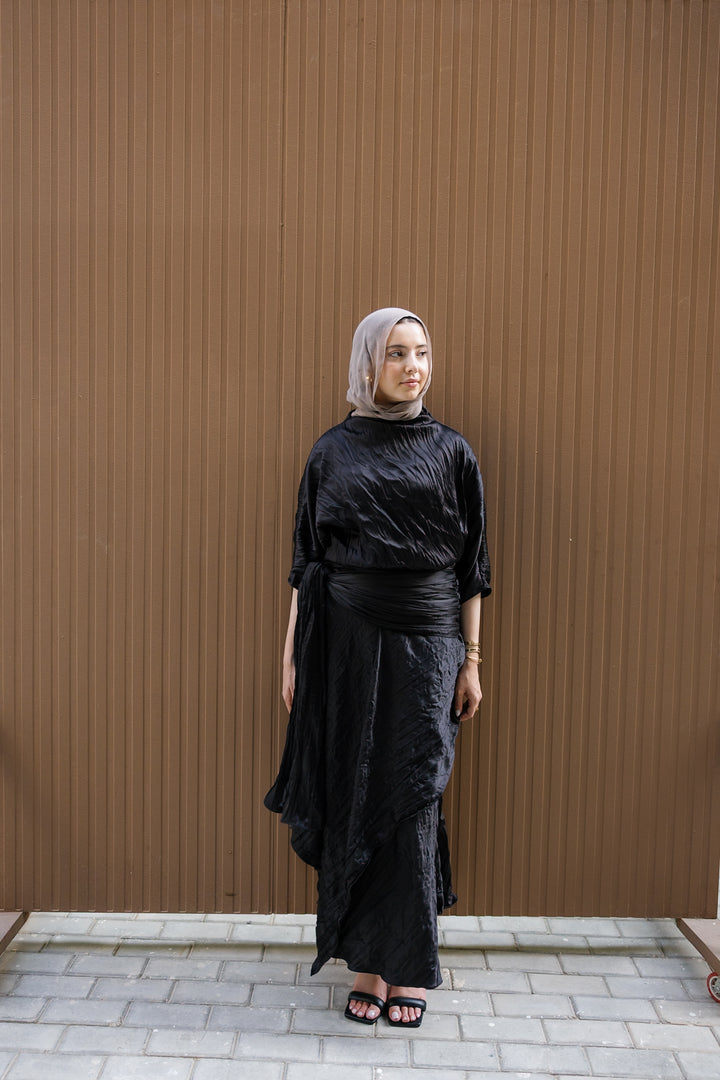 Satin Set - Black (7-10 DAYS PRE-ORDER)