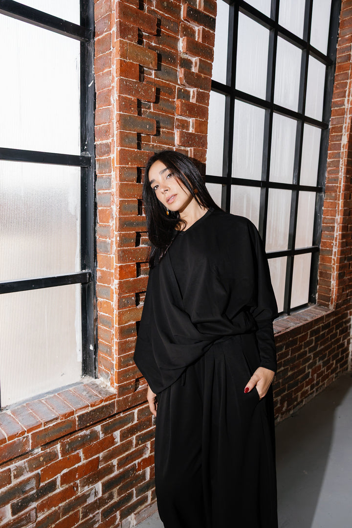 Gather Top - Black